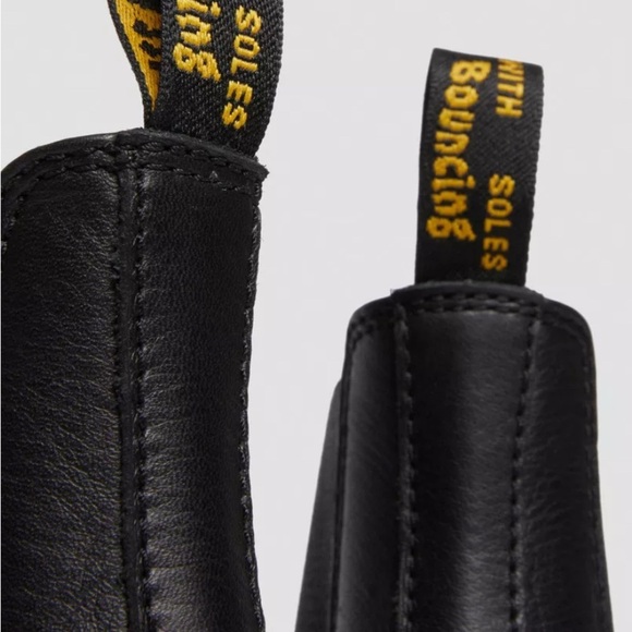 Dr. Martens 2976 SLIP RESISTANT BOOTS - Picture 11 of 11